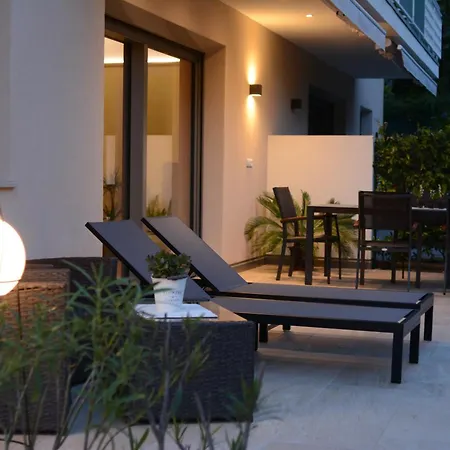 Maia Garden - & Private Garden Appartamento