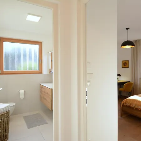 Maia Garden - & Private Garden Apartment