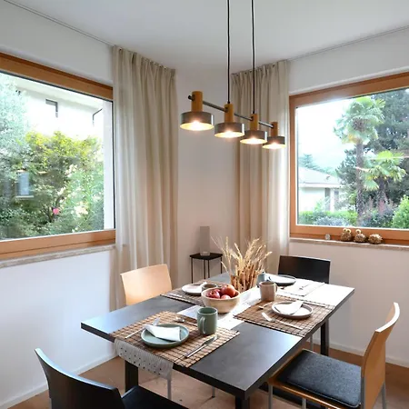 Maia Garden - & Private Garden Apartment