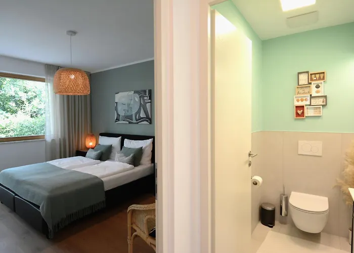 Maia Garden - & Private Garden Apartment *